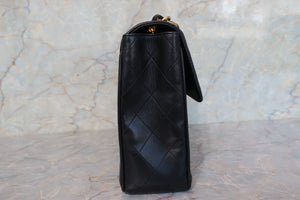 CHANEL Medium Matelasse single flap chain shoulder bag Lambskin Black/Gold hadware Shoulder bag 700100072