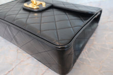 Load image into Gallery viewer, CHANEL Medium Matelasse single flap chain shoulder bag Lambskin Black/Gold hadware Shoulder bag 700100072
