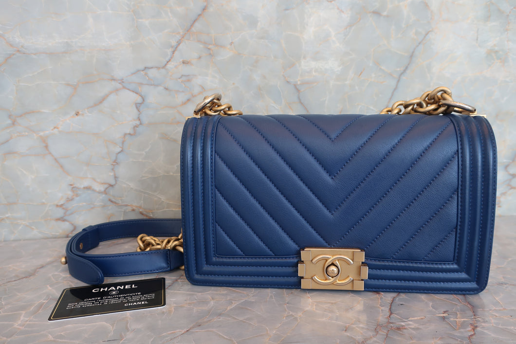 CHANEL/シャネル ボーイシャネル チェーンショルダーバッグ ラムスキン ブルー/ゴールド金具 ショルダーバッグ 700060242