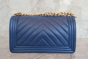 CHANEL/シャネル ボーイシャネル チェーンショルダーバッグ ラムスキン ブルー/ゴールド金具 ショルダーバッグ 700060242