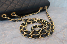 Load image into Gallery viewer, CHANEL Big Matelasse single flap chain shoulder bag Lambskin Black/Gold hadware Shoulder bag 600060188
