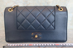 CHANEL/シャネル チェーンショルダーバッグ ラムスキン ネイビー/ゴールド金具 ショルダーバッグ 700050006