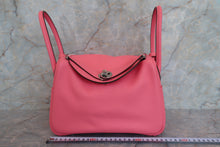 Load image into Gallery viewer, HERMES LINDY 26 Evercolor leather Rose azalee A Engraving Shoulder bag 700070292

