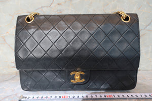 CHANEL Matelasse double flap chain shoulder bag Lambskin Black/Gold hadware Shoulder bag 700100073