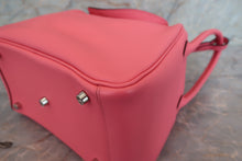 Load image into Gallery viewer, HERMES LINDY 26 Evercolor leather Rose azalee A Engraving Shoulder bag 700070292
