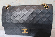 Load image into Gallery viewer, CHANEL Matelasse double flap chain shoulder bag Lambskin Black/Gold hadware Shoulder bag 700100073
