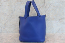 Load image into Gallery viewer, HERMES PICOTIN LOCK MM Clemence leather Blue electric C Engraving Hand bag 600050079
