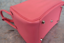 Load image into Gallery viewer, HERMES LINDY 26 Evercolor leather Rose azalee A Engraving Shoulder bag 700070292
