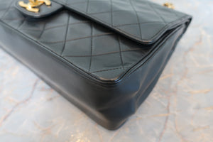 CHANEL Matelasse double flap chain shoulder bag Lambskin Black/Gold hadware Shoulder bag 700100073