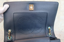 將圖片載入圖庫檢視器 CHANEL/シャネル チェーンショルダーバッグ ラムスキン ネイビー/ゴールド金具 ショルダーバッグ 700050006
