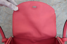 Load image into Gallery viewer, HERMES LINDY 26 Evercolor leather Rose azalee A Engraving Shoulder bag 700070292
