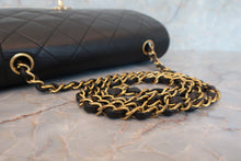 Load image into Gallery viewer, CHANEL  Diana matelasse chain shoulder bag Lambskin Black/Gold hadware Shoulder bag 700060307
