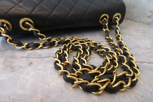 CHANEL Medium Matelasse single flap chain shoulder bag Lambskin Black/Gold hadware Shoulder bag 700090125