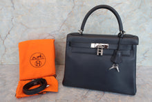 将图片加载到图库查看器，HERMES KELLY 28 Evergrain leather Blue Indigo □I刻印 Shoulder bag 700070290
