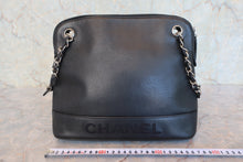 画像をギャラリービューアに読み込む, CHANEL/シャネル チェーントートバッグ キャビアスキン ブラック/シルバー金具 ショルダーバッグ 800090019
