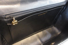 Load image into Gallery viewer, CHANEL Medium Matelasse single flap chain shoulder bag Lambskin Black/Gold hadware Shoulder bag 700090125
