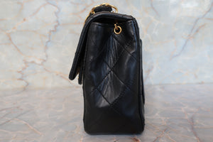 CHANEL Mini Matelasse single flap chain shoulder bag Lambskin Black/Gold hadware Shoulder bag 700100082