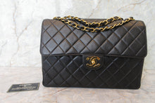 Load image into Gallery viewer, CHANEL Medium Matelasse single flap chain shoulder bag Lambskin Black/Gold hadware Shoulder bag 700090123
