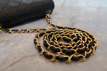 Load image into Gallery viewer, CHANEL Mini Matelasse single flap chain shoulder bag Lambskin Black/Gold hadware Shoulder bag 700100082

