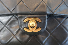 Load image into Gallery viewer, CHANEL Mini Matelasse single flap chain shoulder bag Lambskin Black/Gold hadware Shoulder bag 700100082
