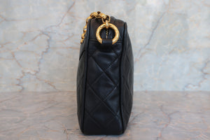 CHANEL/シャネル マトラッセフリンジチェーンショルダーバッグ ラムスキン ブラック/ゴールド金具 ショルダーバッグ 700060268