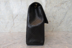 CHANEL Medium Matelasse single flap chain shoulder bag Lambskin Black/Gold hadware Shoulder bag 700090123
