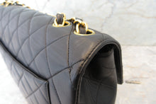 Load image into Gallery viewer, CHANEL Medium Matelasse single flap chain shoulder bag Lambskin Black/Gold hadware Shoulder bag 700090123
