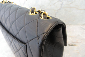 CHANEL Medium Matelasse single flap chain shoulder bag Lambskin Black/Gold hadware Shoulder bag 700090123