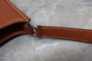 HERMES／エルメス エブリンTPM ヴォーエプソン コニャック □H刻印 ショルダーバッグ 700050037