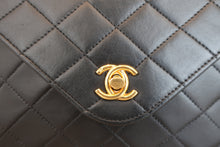 画像をギャラリービューアに読み込む, CHANEL/シャネル マトラッセチェーンショルダーバッグ ラムスキン ブラック/ゴールド金具 ショルダーバッグ 800060103
