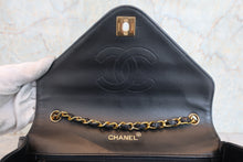 画像をギャラリービューアに読み込む, CHANEL/シャネル マトラッセチェーンショルダーバッグ ラムスキン ブラック/ゴールド金具 ショルダーバッグ 800060103
