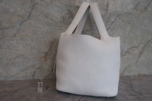 将图片加载到图库查看器，HERMES PICOTIN LOCK MM Clemence leather White X刻印 Hand bag 600100111
