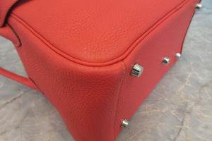 HERMES／エルメス リンディ26 トリヨンクレマンス ルージュピヴォワンヌ T刻印 ショルダーバッグ 700050250