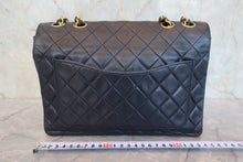 画像をギャラリービューアに読み込む, CHANEL/シャネル マトラッセチェーンショルダーバッグ ラムスキン ネイビー/ゴールド金具 ショルダーバッグ 800090055
