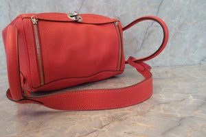 HERMES／エルメス リンディ26 トリヨンクレマンス ルージュピヴォワンヌ T刻印 ショルダーバッグ 700050250
