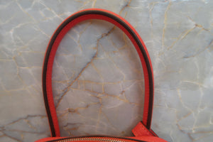 HERMES／エルメス リンディ26 トリヨンクレマンス ルージュピヴォワンヌ T刻印 ショルダーバッグ 700050250