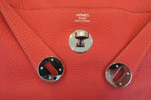 HERMES／エルメス リンディ26 トリヨンクレマンス ルージュピヴォワンヌ T刻印 ショルダーバッグ 700050250