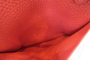 HERMES／エルメス リンディ26 トリヨンクレマンス ルージュピヴォワンヌ T刻印 ショルダーバッグ 700050250