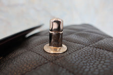 画像をギャラリービューアに読み込む, CHANEL/シャネル 中マトラッセＷフラップＷチェーンショルダーバッグ キャビアスキン ブラック/シルバー金具 ショルダーバッグ 800080001
