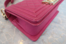 Load image into Gallery viewer, CHANEL LeBOY CHANEL chain shoulder bag Caviar skin Pink/Gold hadware Shoulder bag 800030161
