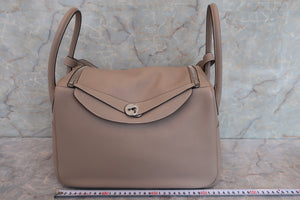 HERMES LINDY 34 Clemence leather Gris tourterelle □K Engraving Shoulder bag 600080037