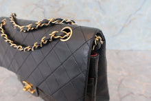画像をギャラリービューアに読み込む, CHANEL/シャネル マトラッセWフラップWチェーンショルダーバッグ ラムスキン ブラック/ゴールド金具 ショルダーバッグ 700070152
