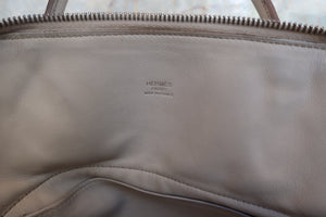 HERMES／BOLIDE 31 Clemence leather Craie D Engraving Shoulder bag 700100058