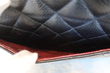 Load image into Gallery viewer, CHANEL Matelasse Double Flap Double Chain shoulder bag Caviar skin Black/Silver hardware Shoulder bag 800090199
