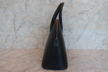 将图片加载到图库查看器，HERMES／BOLIDE 31 Box carf leather Black 〇Y刻印 Hand bag 700120244
