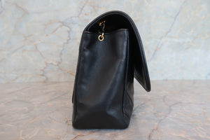 CHANEL/シャネル マトラッセチェーンショルダーバッグ ラムスキン ブラック/ゴールド金具 ショルダーバッグ 700070272
