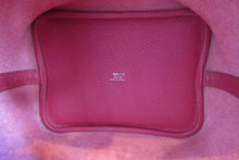 画像をギャラリービューアに読み込む, HERMES／エルメス ピコタンロックＰＭ トリヨンクレマンス ルビー □R刻印 ハンドバッグ 700100205
