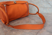 画像をギャラリービューアに読み込む, HERMES／エルメス リンディ30 トリヨンクレマンス オレンジ □P刻印 ショルダーバッグ 800030014
