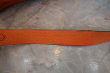 画像をギャラリービューアに読み込む, HERMES／エルメス リンディ30 トリヨンクレマンス オレンジ □P刻印 ショルダーバッグ 800030014
