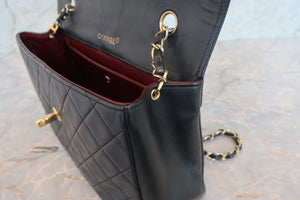 CHANEL/シャネル マトラッセチェーンショルダーバッグ ラムスキン ブラック/ゴールド金具 ショルダーバッグ 700070272